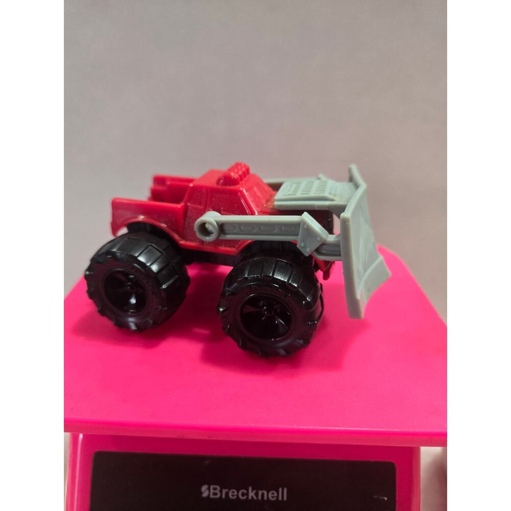 2011 Hasbro Tonka Plow Truck McDonald's Premium Happy Meal Toy Promo